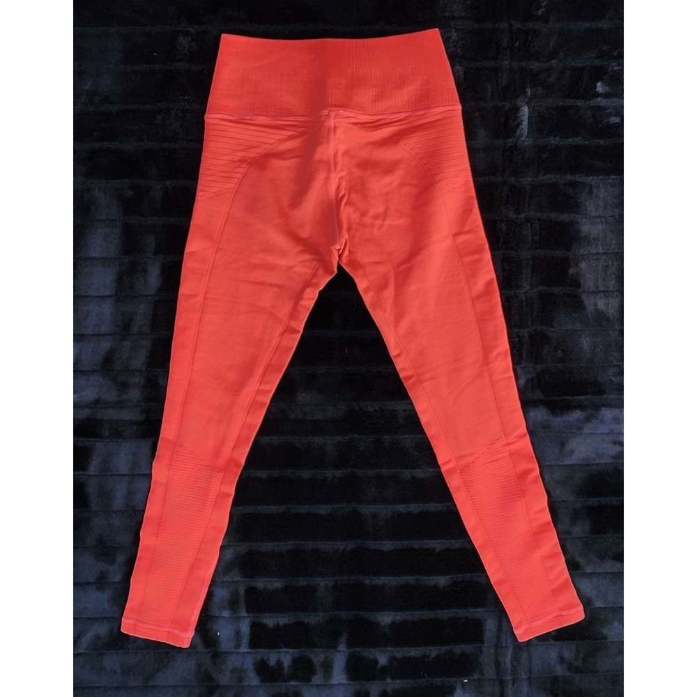 by Avocado Activewear High Waisted Leggings Seamless Red Orange Small/ XS EUC
